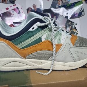 Karhu Shinrin Yoku Rare Men's Green & Tan Casual Athletic Sneakers